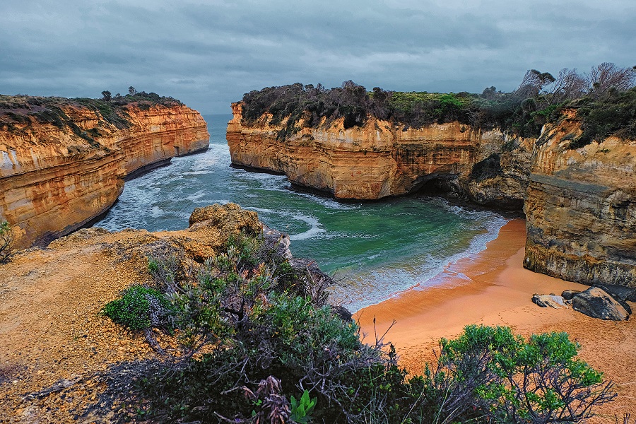 Navigating Temporary and Permanent Australian Visa Options